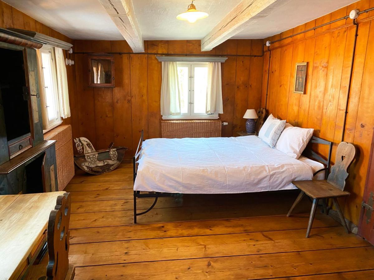 Dom Tkacza Apartment Pieszyce ภายนอก รูปภาพ