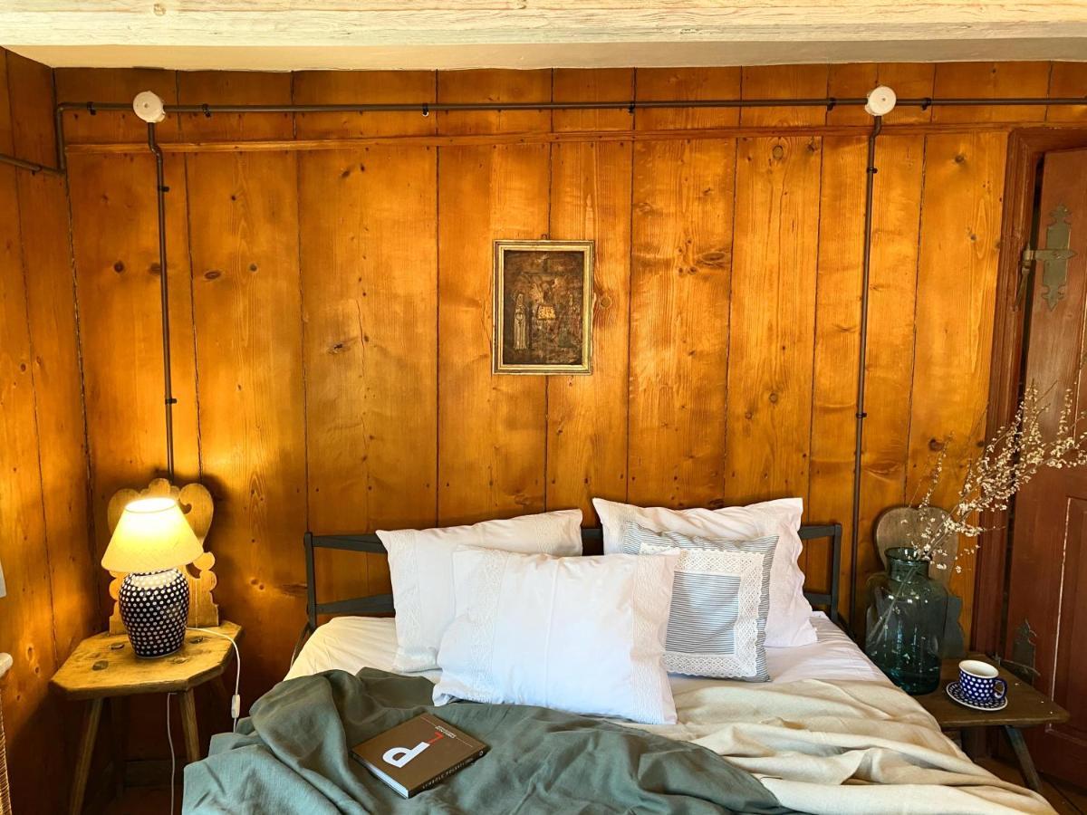 Dom Tkacza Apartment Pieszyce ภายนอก รูปภาพ