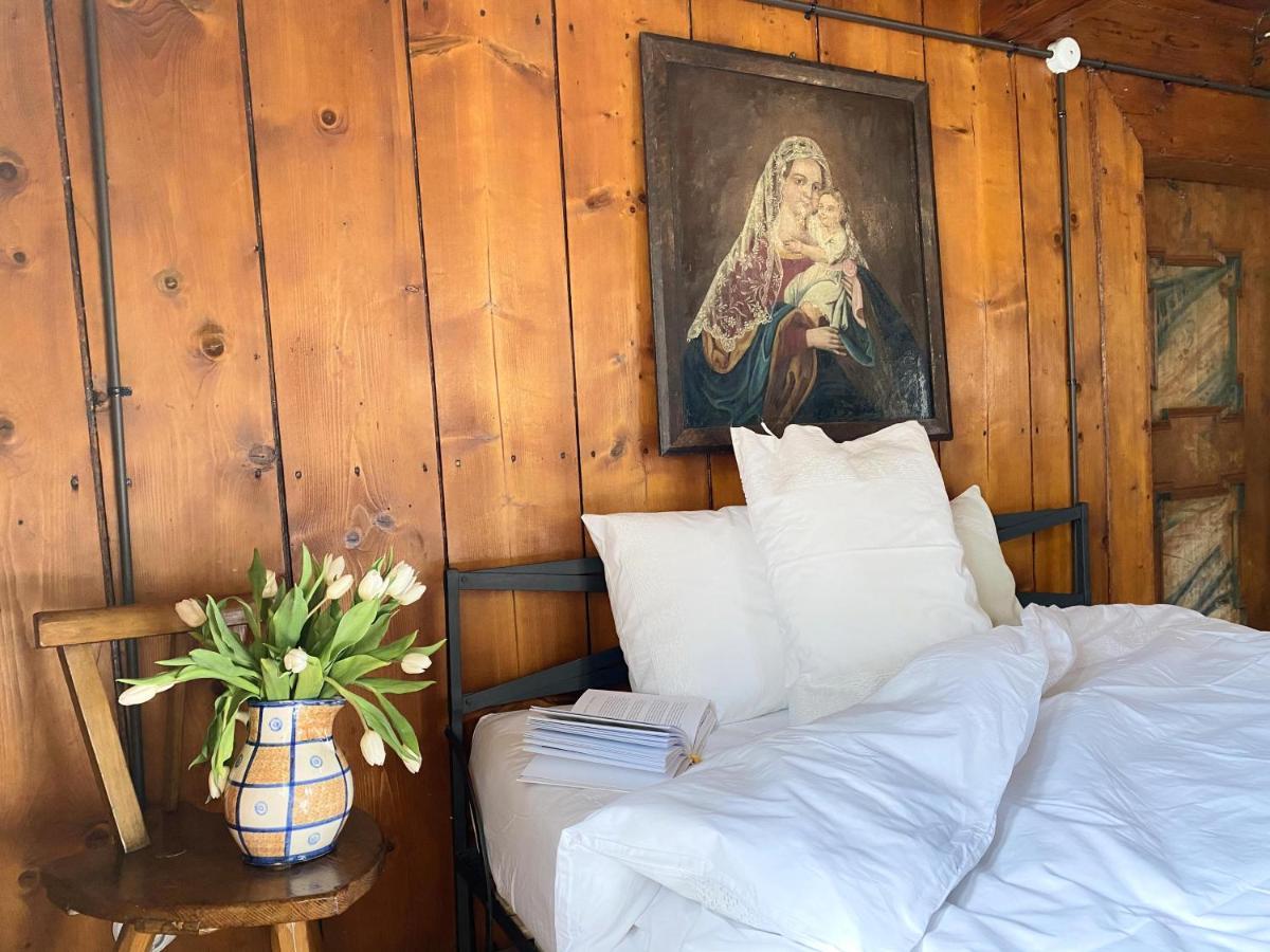 Dom Tkacza Apartment Pieszyce ภายนอก รูปภาพ